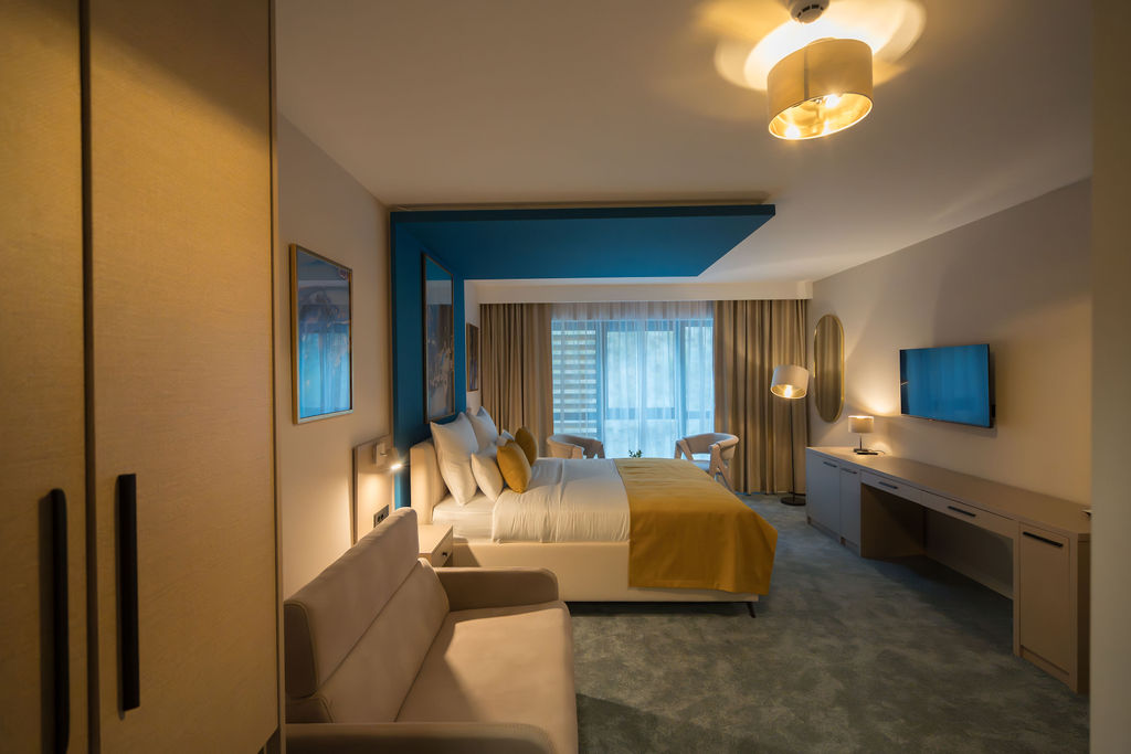 Deluxe Double extra bed detail
